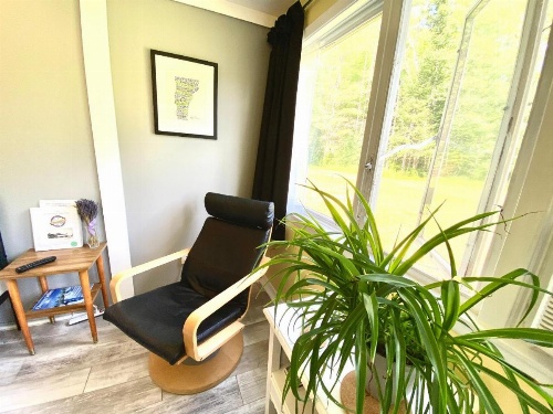 Snowdon Chalet Motel image 25